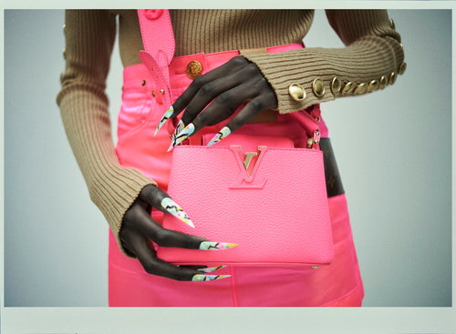 Look rose vif et camel, stylisme Catherine Hébert
